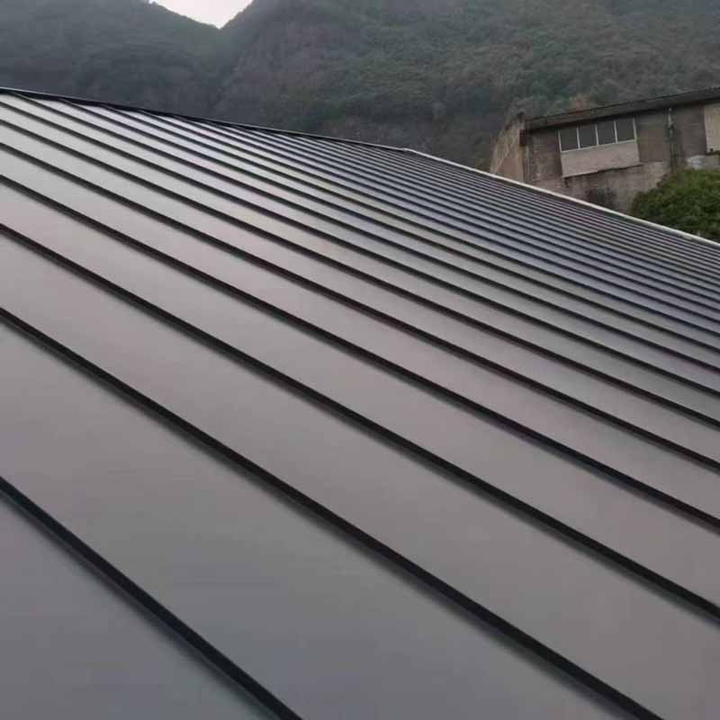 云阳金属屋面板的应用场合及其优缺点？
